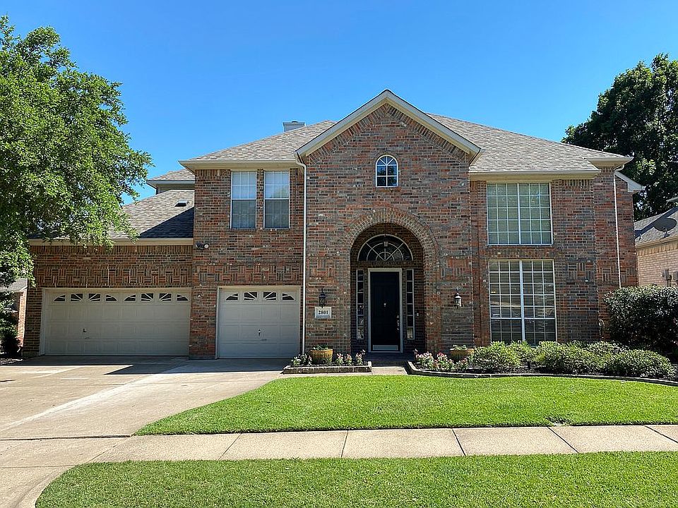 1st image of 2801 Saint Andrews Dr