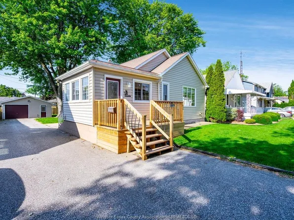 102 Marlborough St E, Leamington, ON N8H 1X3