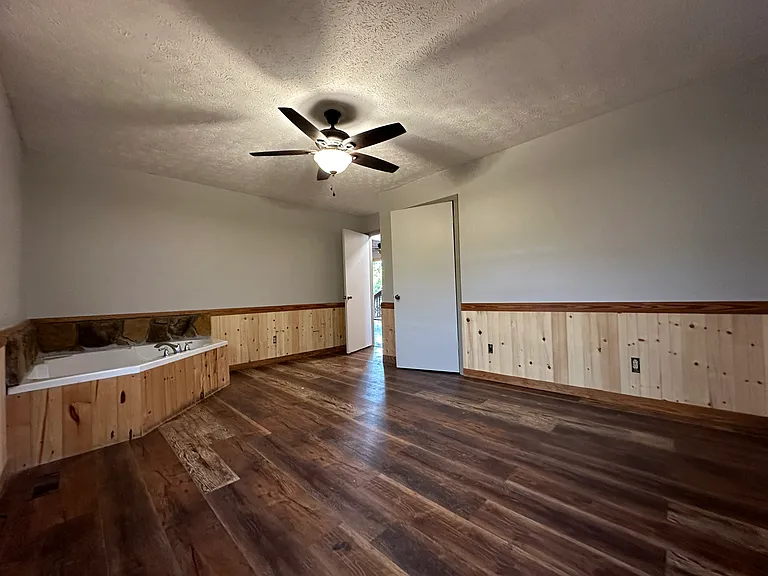 3412 Householder St — Photo 15