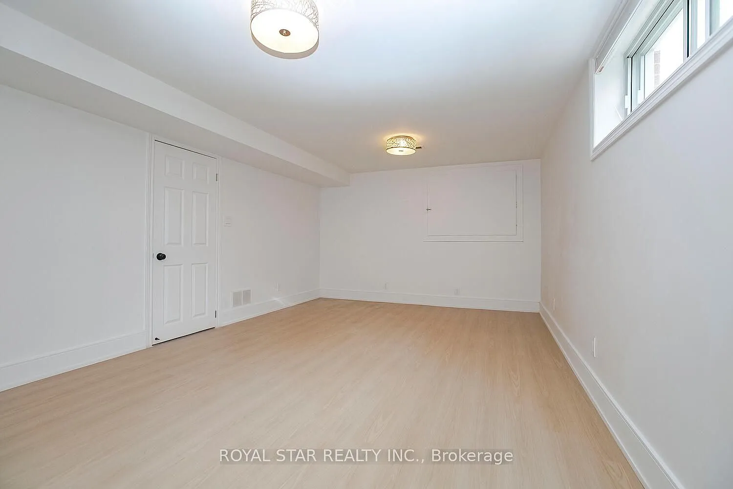 3 bed, $3,500 — Photo 4