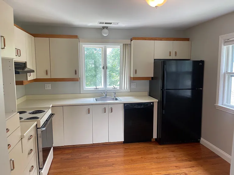 108 Bedford St — Photo 6