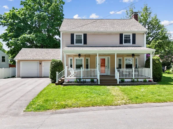 10 Brooklawn Avenue, Augusta, ME 04330