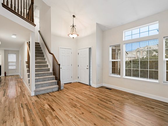 4th image of 1214 Switch Grass Dr