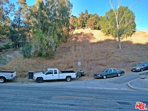 3rd image of 1000 N Gage Ave