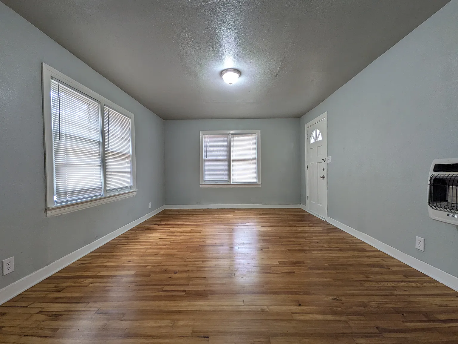331 G NE — Photo 2