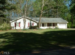 9 Azalea Dr, Newnan, GA 30263