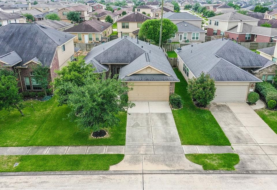 1st image of 16603 Sunset Green Ct