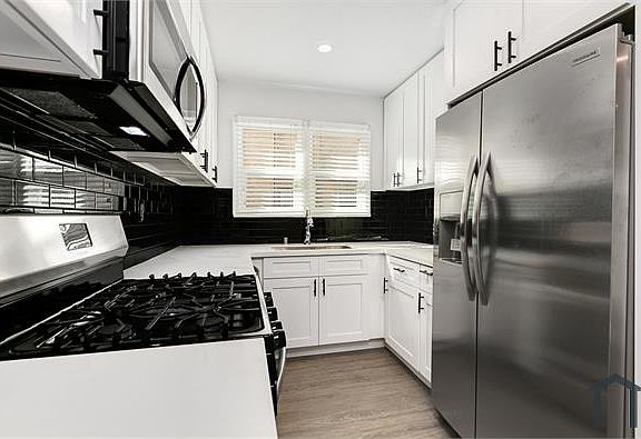 2nd image of 1345 Constance St APT 5