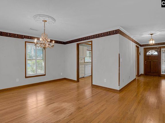 3rd image of 702 Teakwood Ct