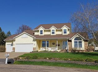 317 S Ley Ave, Marshfield, WI 54449