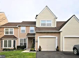 315 Country Club Dr, Lansdale, PA 19446