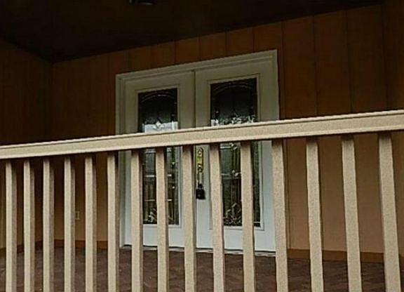 3rd image of 408 Eastley Ct APT 1