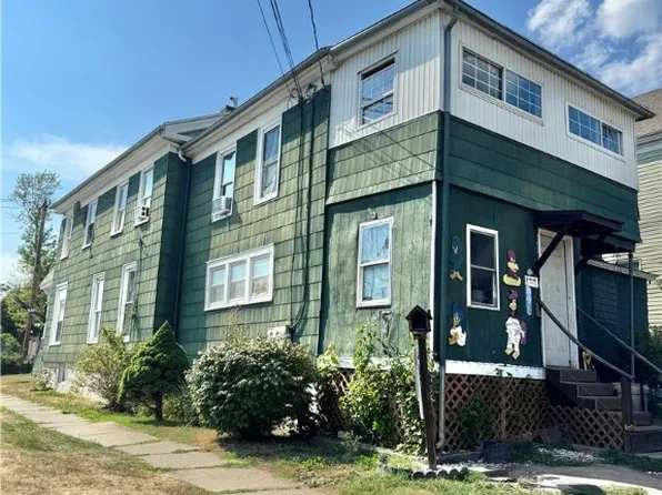 110 North St, Auburn, NY 13021