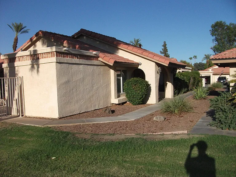 49181 Eisenhower Dr — Photo 26
