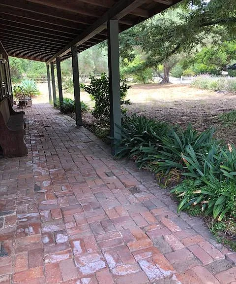2765 Las Encinas Rd — Photo 4