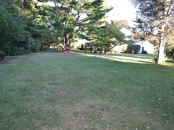 4th image of 55 Thomas Leighton Blvd