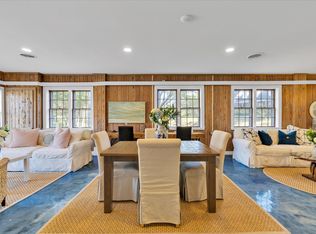 627 S Main St, Centerville, MA 02632