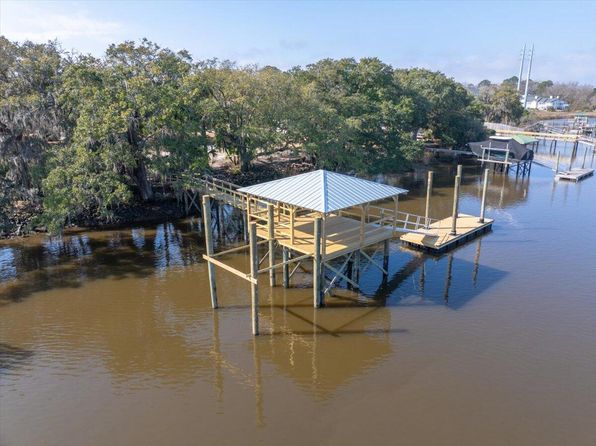 2437 Rice Pond Rd, Charleston, SC 29414