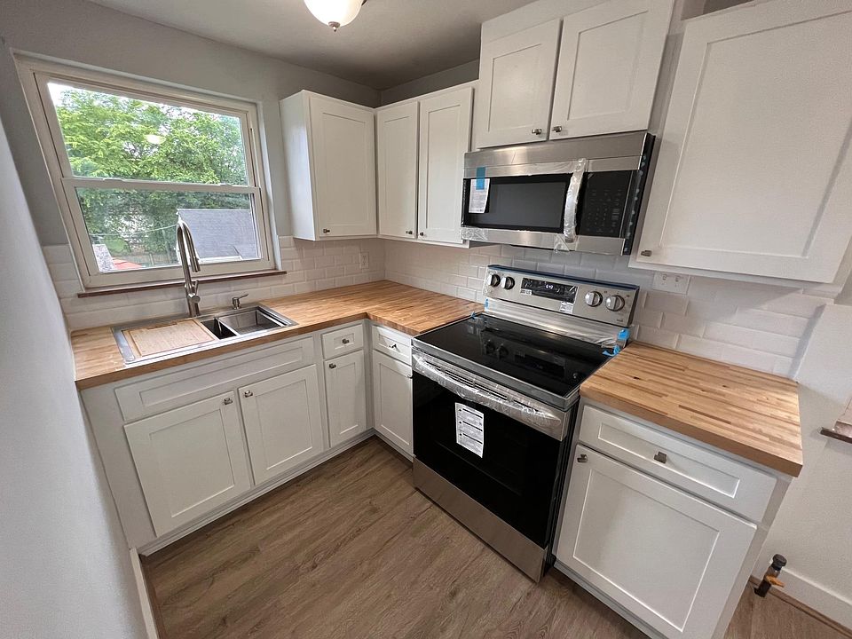 1st image of 501 Hanna Ave APT 2