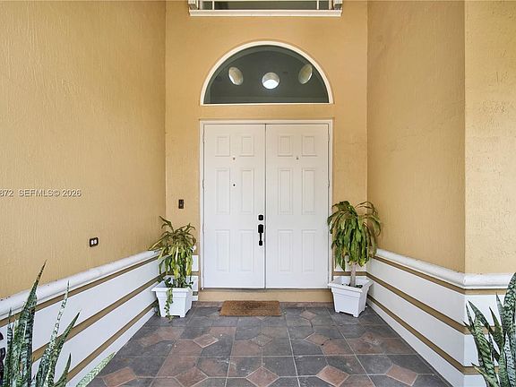4th image of 20765 SW 89th Ave