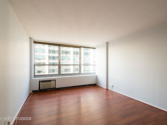 5th image of 3550 N Lake Shore Dr APT 2022