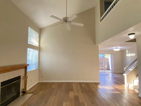 5245 Pebble Glen Dr, Concord, CA 94521