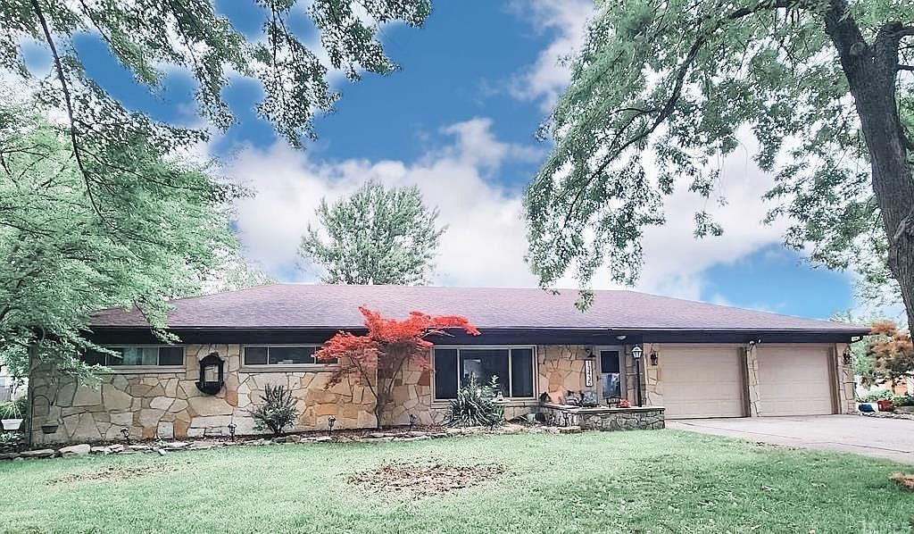 13435 State St, Grabill, IN 46741 MLS 202325569 Zillow