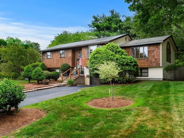4 Alpha Rd, Groveland, MA 01834