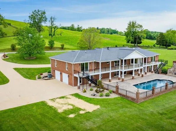 20484 Lake Rd, Abingdon, VA 24211