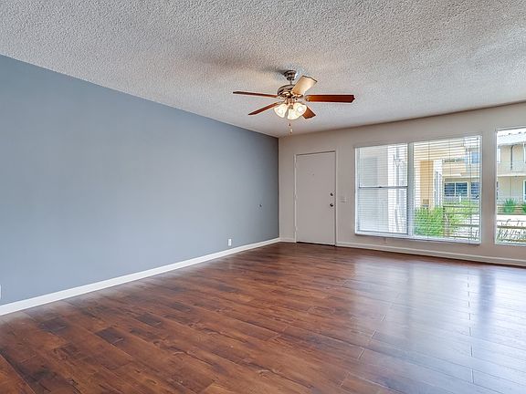 3rd image of 4045 Stevely Ave APT 8
