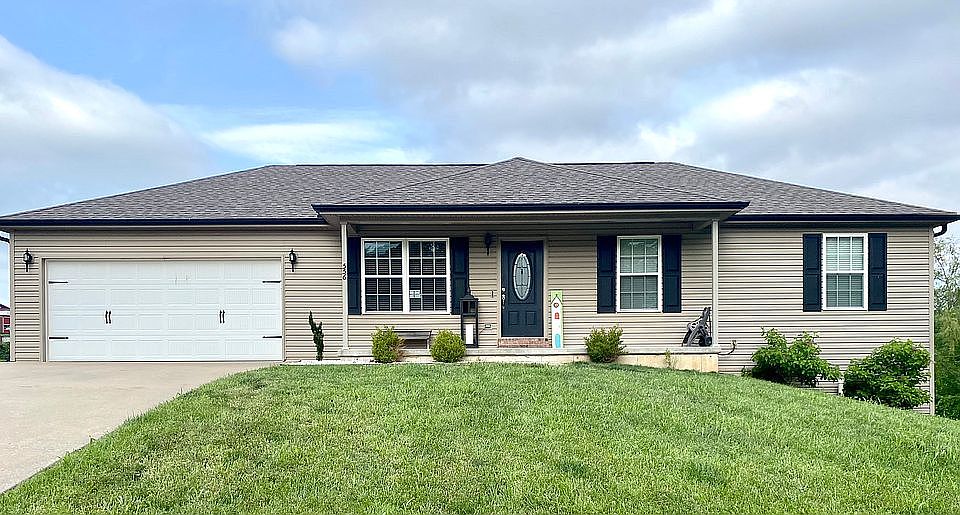 1st image of 556 N Donna Dr