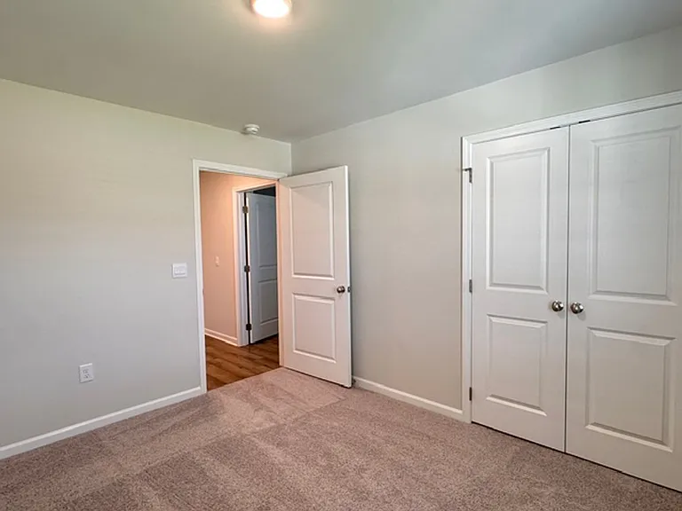 28 Coolidge Dr — Photo 10