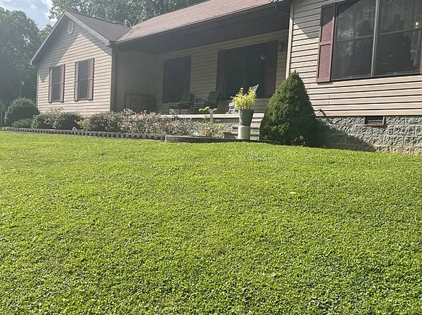 621 Runa Rd, Mount Nebo, WV 26679