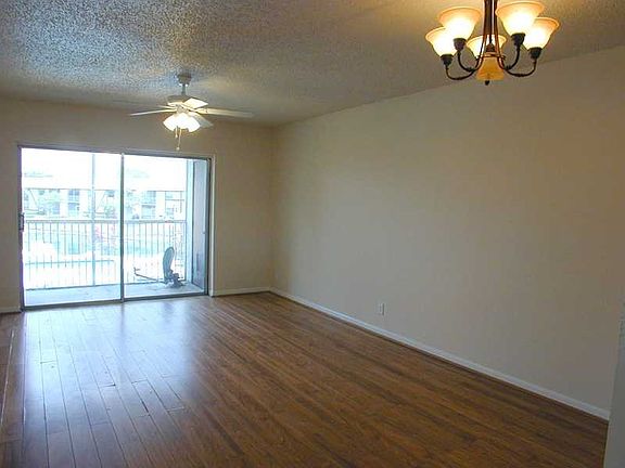 3rd image of 2391 NW 89th Dr APT 408