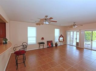 302 Cooper Lake Dr, Georgetown, TX 78633