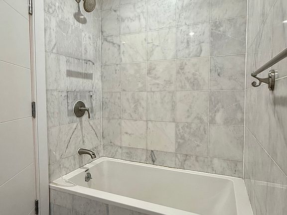 5th image of 142 W 130th St APT 6