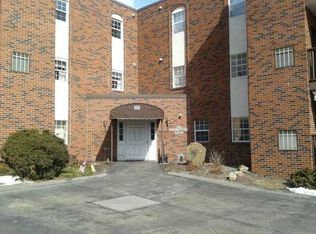 101 Woodstone Ln APT 4, New Kensington, PA 15068