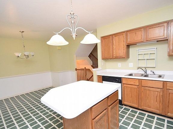3rd image of 4509 Whisper Hill Ct