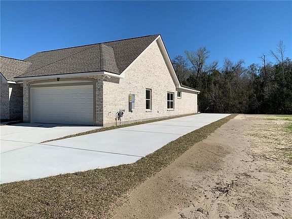 2nd image of 2617 Greenville Dr