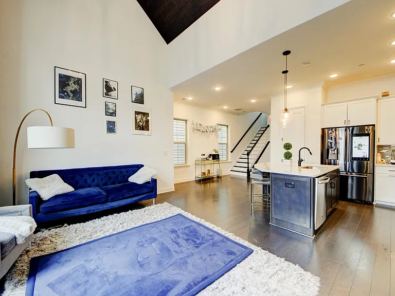 1125 Kirkland Cir — Photo 16