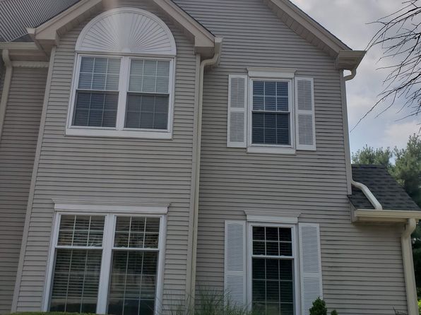 81 Maria Ct