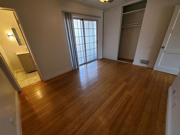 4th image of 130 Roycroft Ave APT 103