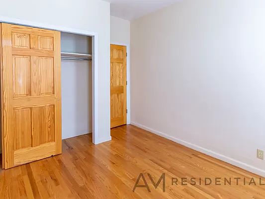 2nd image of 54 Bay 29 St #Bb