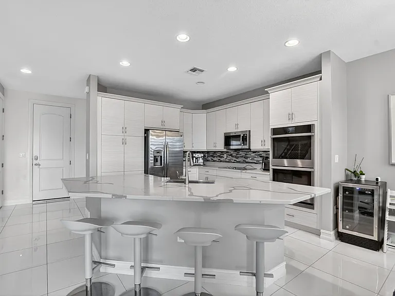 10106 Akenside Dr — Photo 12