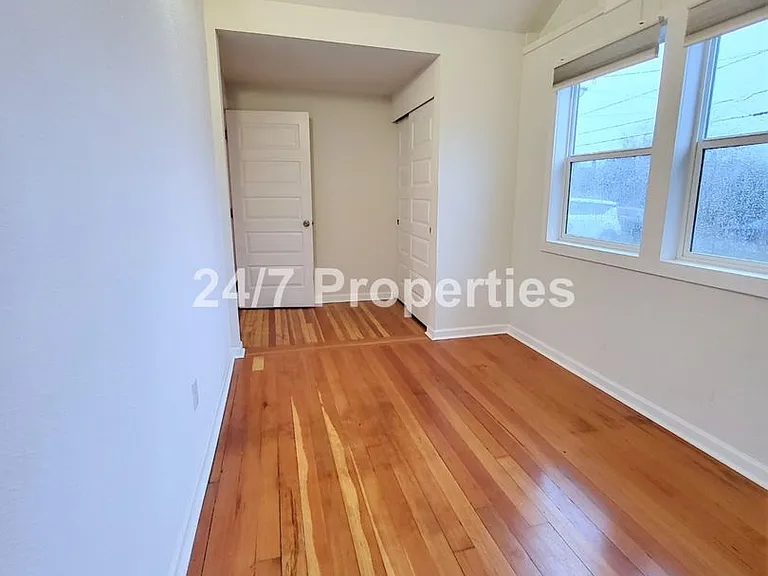 3215 NE 73rd Ave — Photo 13