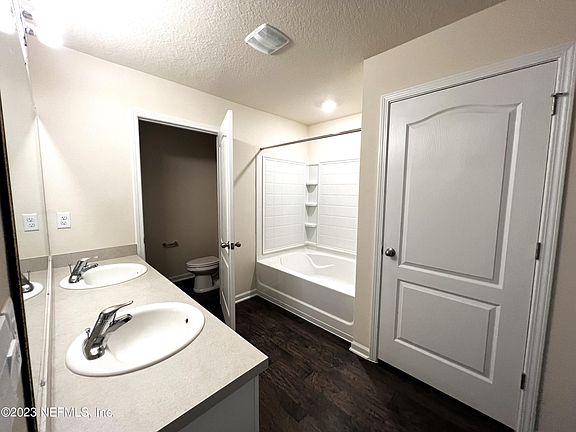 5th image of 2689 OAK STREAM Drive