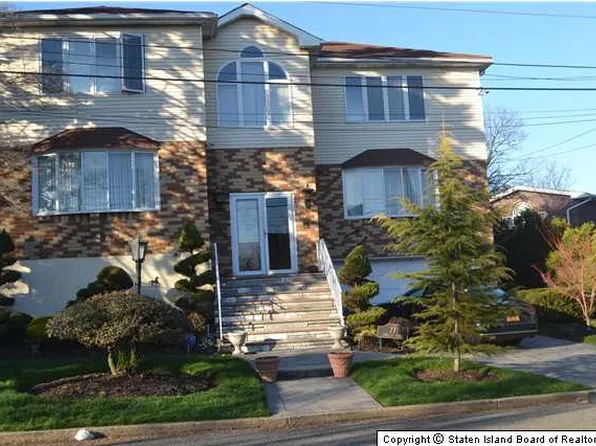 77 Radcliff Road image 1 of 19