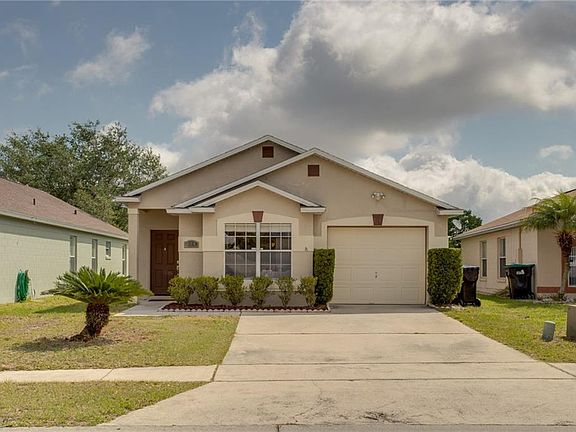 2nd image of 324 Briar Bay Cir