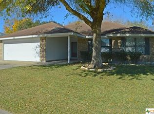 111 Lasalle Dr, Port Lavaca, TX 77979