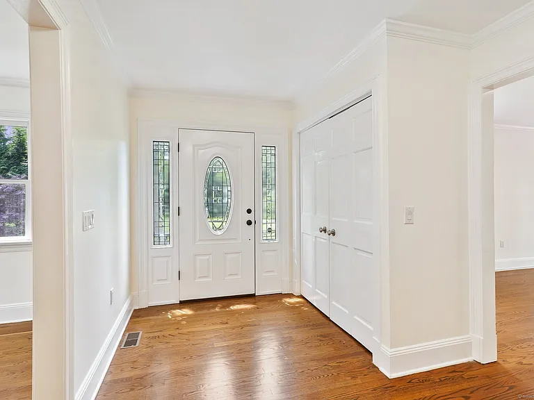 50 Harrison Ave #1 — Photo 3